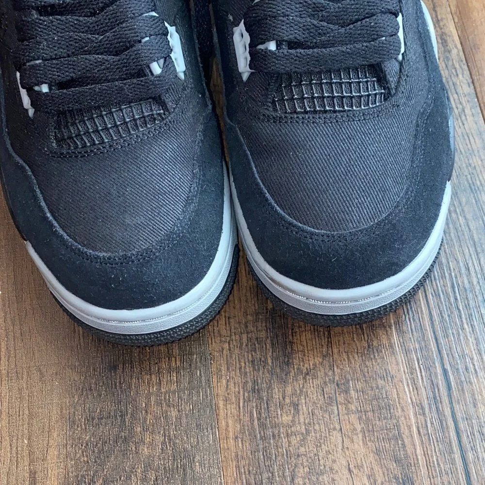 Jordan 4 Military Black and Gray Retro Sneakers